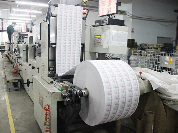 赢天堂生产车间-3