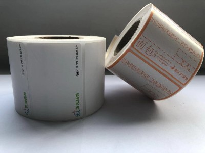 不干胶标签这样使用光油，效果超乎你想象。